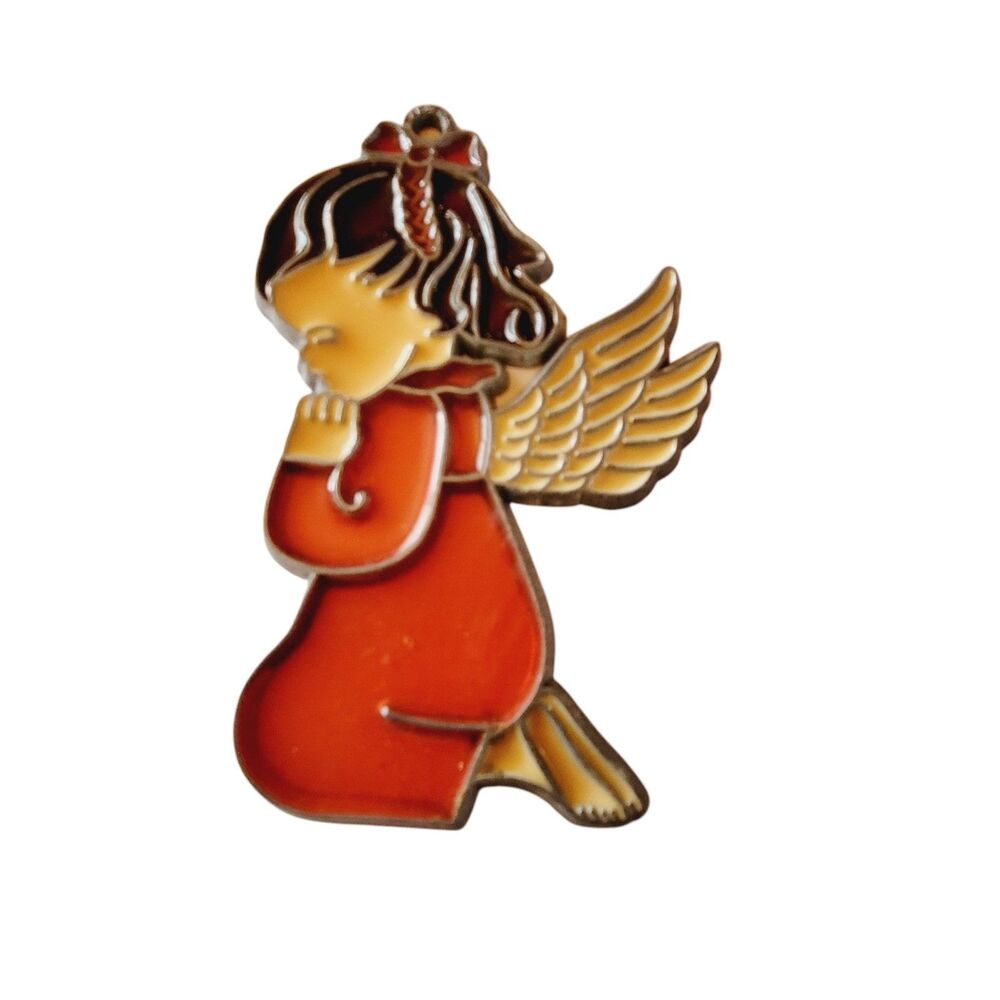 Small Girl Angel Kneeling Praying Suncatcher Metal & Acrylic 3.5x 2.5 Red Gold